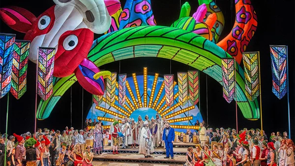 Ερεθιστικός "Πάρσιφαλ" ξεχωρίζει από τις άνισες παραγωγές λυρικών έργων του Βάγκνερ στο φετινό Φεστιβάλ Μπάυρωυτ