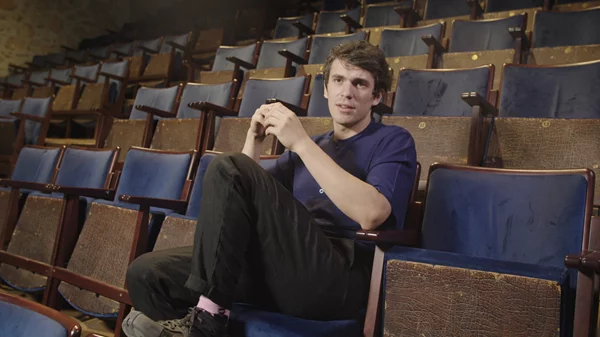 Ποιο είναι το ντοκιμαντέρ "Και ΕΛ και ΑΛ", που παρουσιάζεται σήμερα στη Στέγη