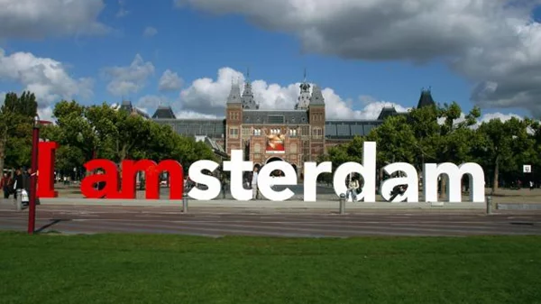Η άνοιξη του Άμστερνταμ 