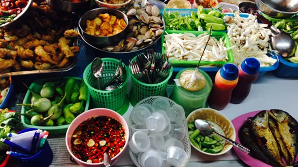 Μπανκόγκ: Breakfast στην πόλη των αγγέλων 