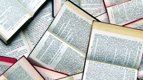 Διαβάζουμε σε παρέες στις Τρεις Δωρεάν Λέσχες Ανάγνωσης στη Δημοτική Βιβλιοθήκη Ρέντη