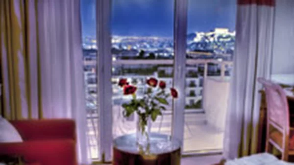 Love-break στην Αθήνα