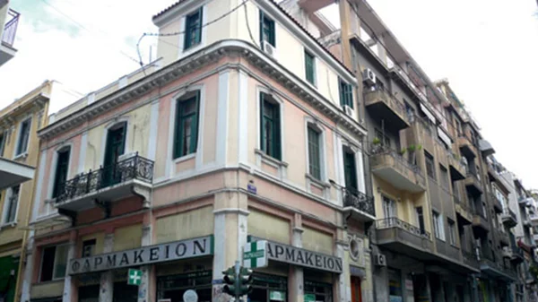 Οι "Γειτονιές της Αθήνας" στον "Ιανό"