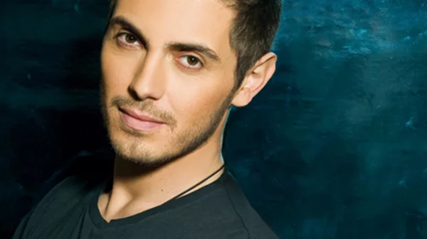 6+1 τραγούδια του Μιχάλη Χατζηγιάννη που γεννήθηκε σαν σήμερα (5/11)