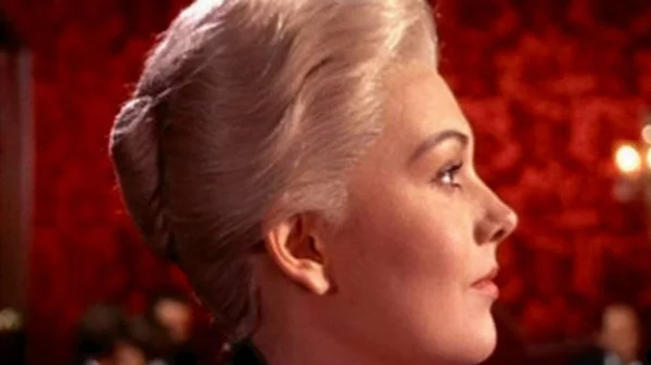 Απόψε (14/8) στην TV: έρωτας και τρόμος