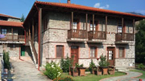 14 ξενώνες από € 30 ως € 50 