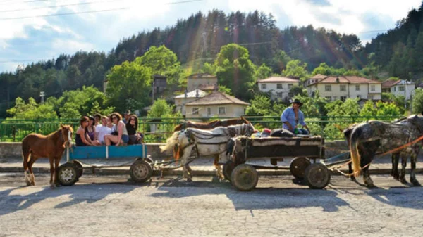 Βαλκάνια on the road 