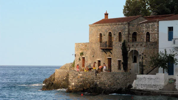 Καλοκαιρινή Πελοπόννησος: 27 must εμπειρίες 