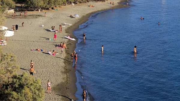 Σχοινούσα: Μπουκιά και απόλαυση