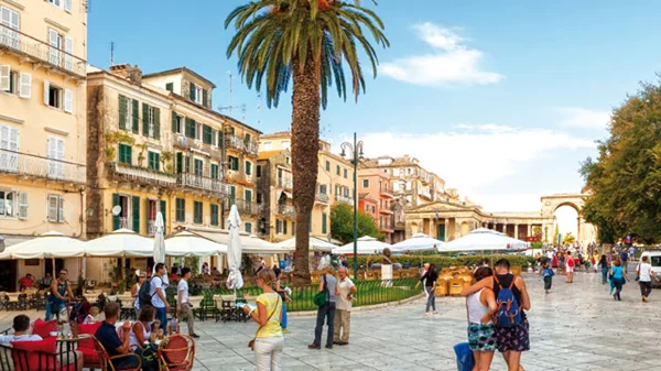 Κέρκυρα: Αφίξεις και νέα αλά κορφιάτα