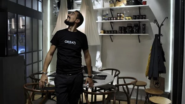 Νίκος Νυφούδης: Οι σιφνέικες γάστρες που ξετρελαίνουν το Λονδίνο!