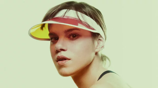 Η Monika τραγουδά για καλό σκοπό