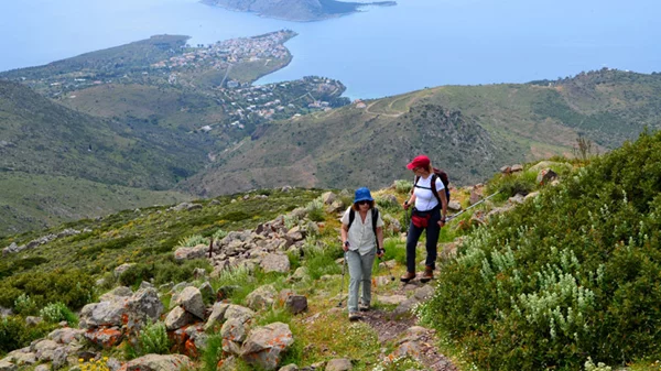 Γυρνάμε την Αίγινα...on foot