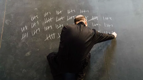 Η Καμεράτα με Philip Glass και Κάφκα