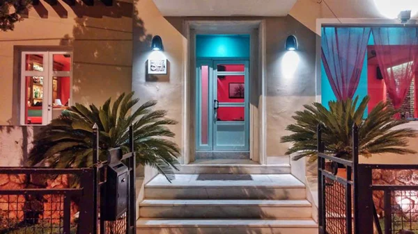 Long live the…«Κοng» 