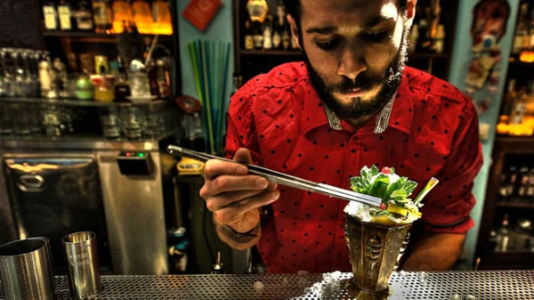 Η Ιταλία συναντά την Ασία στο «Bella Vespa»