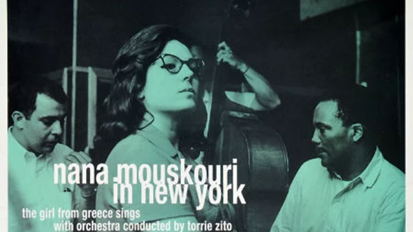 Nana Mouskouri in New York – The Girl from Greece Sings