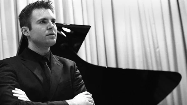 Ο "κλασικός" Μίκης Θεοδωράκης