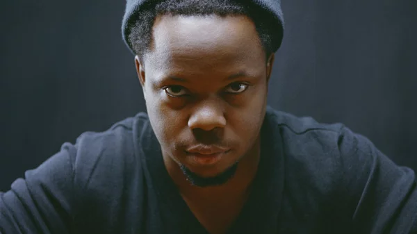 Ambrose Akinmusire στη Στέγη