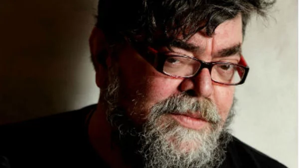 Σταμάτης Κραουνάκης απόψε στο Εθνικό θέατρο for free 