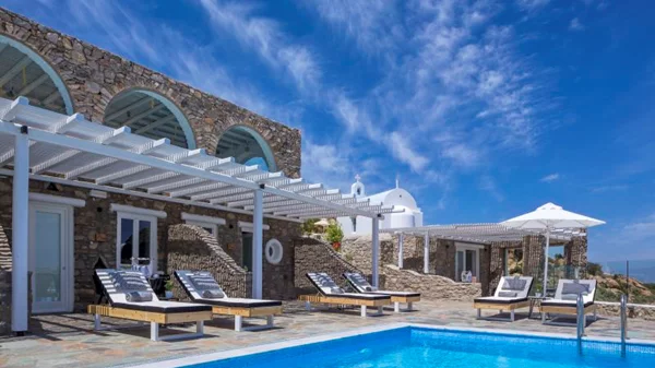 «Mykonos Νο5»: tailor-made hospitality 