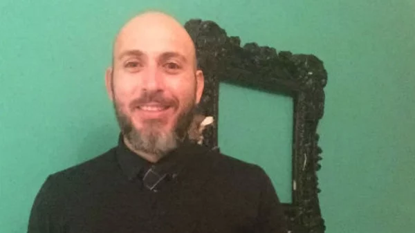 Μαρίνος Αντωνιάδης: Δημοκρατικό design