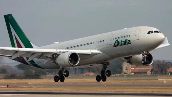 Η Alitalia πετάει Πεκίνο