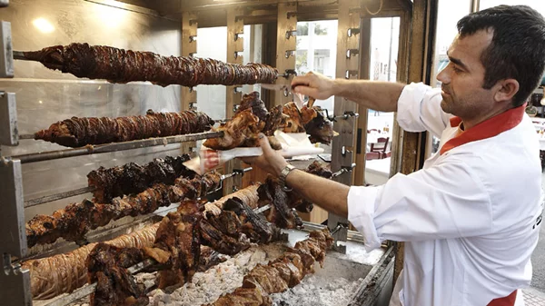 24 ιδέες για Πάσχα στα εστιατόρια και τις ταβέρνες της Αθήνας