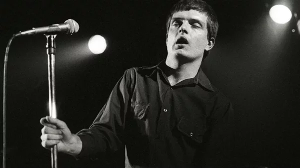 Καραόκε και «τρισάγιο» στο «Second Skin»