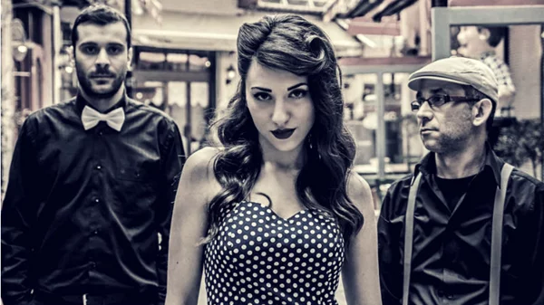 Ρετρό μελωδίες στα «GAZI College»