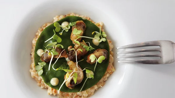 Να γιατί η επόμενη ελληνική γαστρονομική επανάσταση θα έχει άρωμα Κυκλάδων