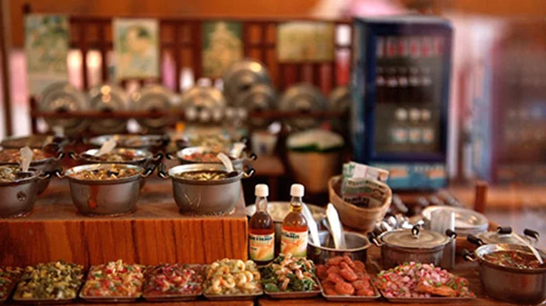 Στο «Rouan Thai» με το αθηνόραμα Club 