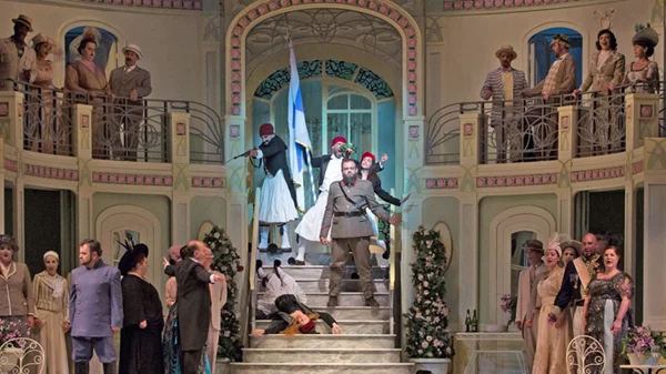 Ένας φρέσκος, εύστοχος «Βαφτιστικός»