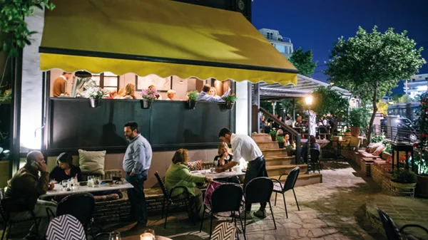 «Εl Jiron»: Εδώ θα πιεις ένα κοκτέιλ αφιερωμένο σε μια φυλή Ινδιάνων 