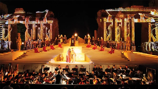 Μεγαλοπρεπής «Αΐντα» στο Ηρώδειο