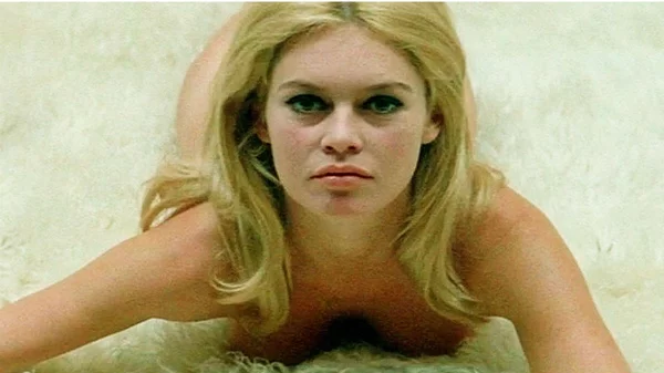 3 free open-air προβολές 