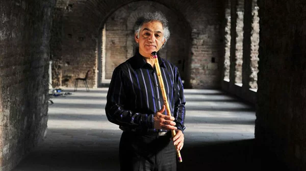 Omar Faruk Tekbilek: Μετρ της ψυχής