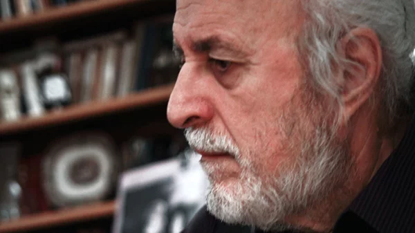 Νότης Μαυρουδής: «Με το τραγούδι ήμουν πάντα εστέτ!»