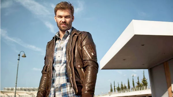 Openings στην παραλιακή