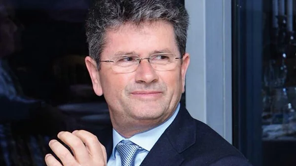 Βασίλης Μηναδάκης: «Η πιο σημαντική νέα τάση είναι το “live like a local”» 