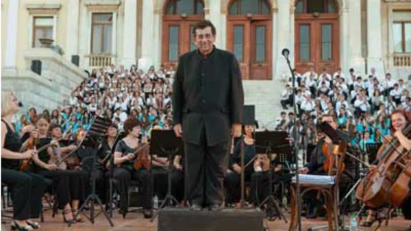 Διεθνές Φεστιβάλ Αιγαίου 2016: Η κλασική μουσική στη Σύρο