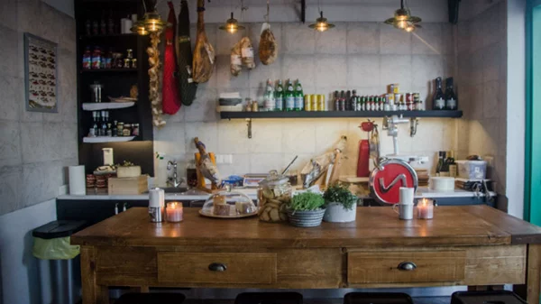 «Hams & clams»: Θάλασσα με λίγη γη