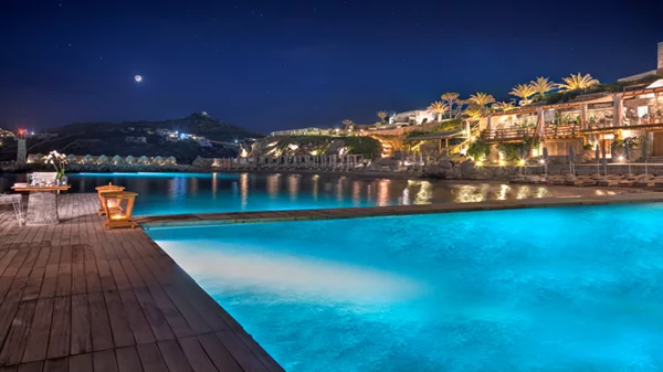 Δυνατό Summer line up στο Santa Marina και το Buddha-Bar beach