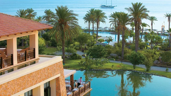 Το καλοκαίρι της Grecotel έχει και μοναδικές last minute προσφορές