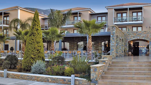 Ανανέωση στο Valis Resort Hotel στο Πήλιο