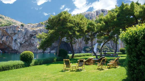 Λίμνη Βουλιαγμένης: Thermal spa & fun