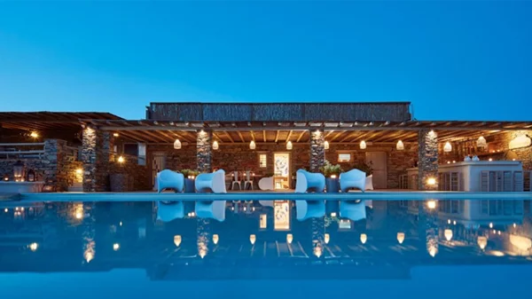 “Αναζητώντας την κρυμμένη χαρά…” με θέα στο Αιγαίο 