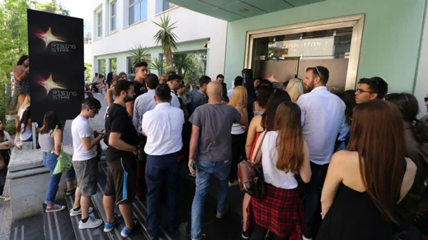 Κάθε κανάλι και μουσικό talent show 