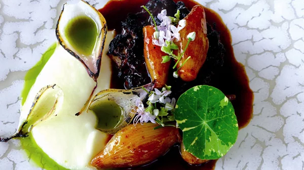 Σαντορίνη: Τα must πιάτα των καλύτερων εστιατορίων