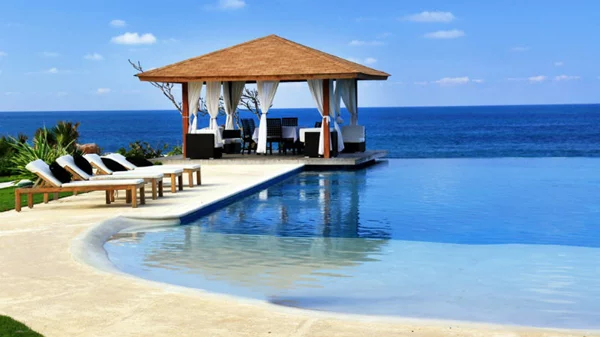 Βουτιές σε τρία πανέμορφα εξωτικά νησιά!